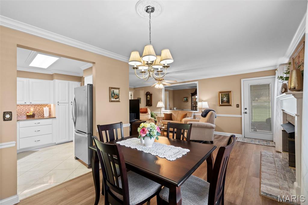 Treetop Condo One-M - Residential