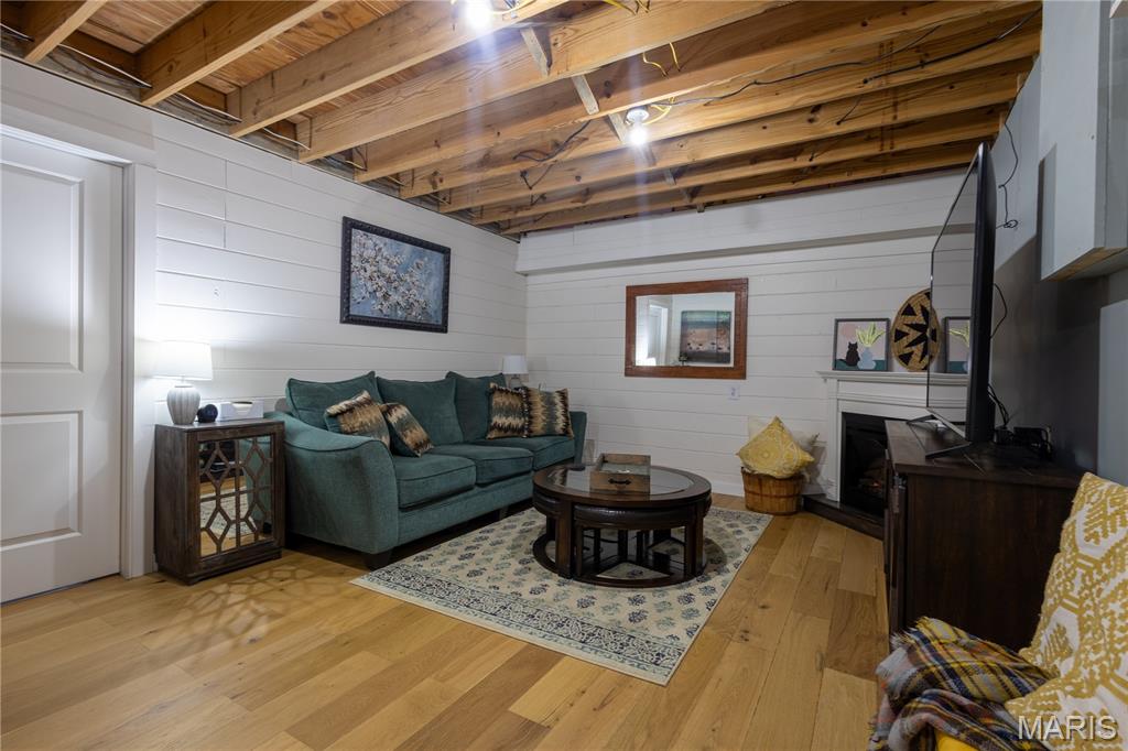 Woodland Hills Estate - Residential