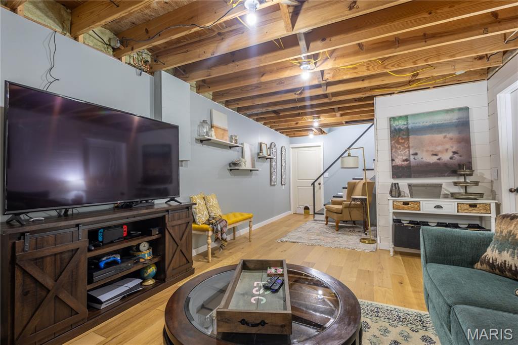 Woodland Hills Estate - Residential