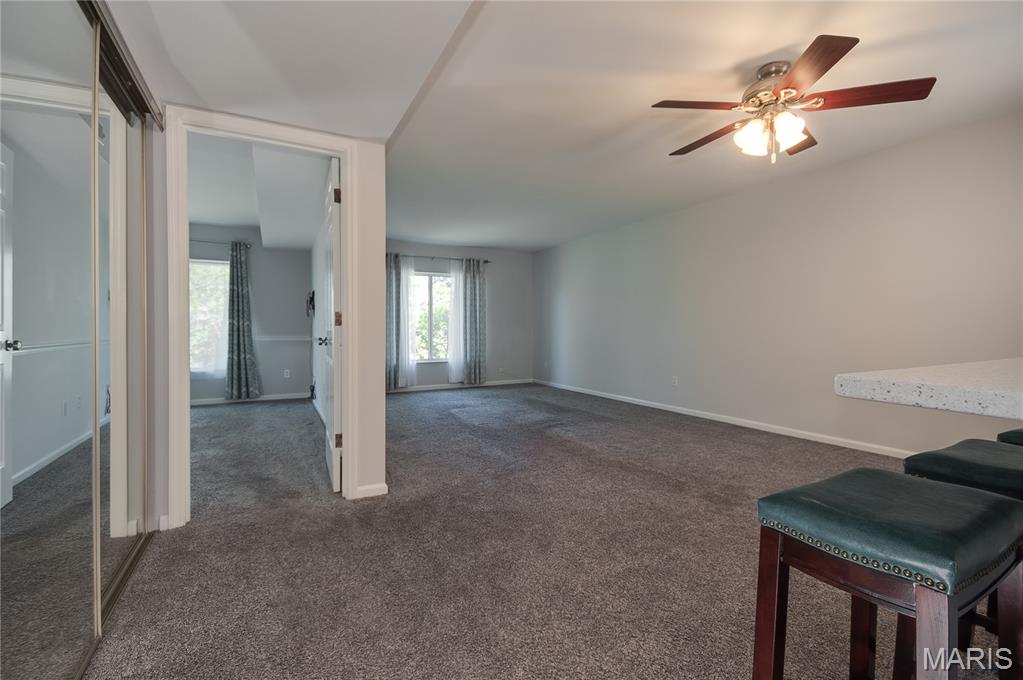 Carriage House Manor Condo Ph - Residential