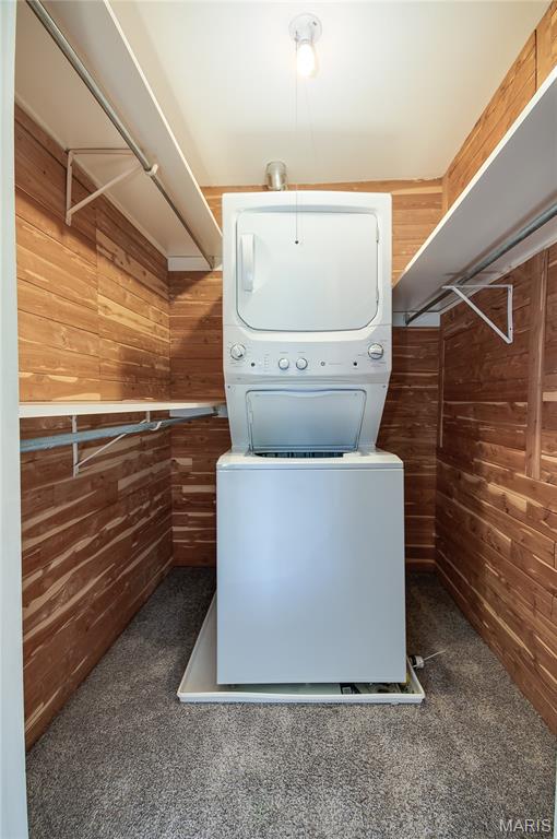 Carriage House Manor Condo Ph - Residential