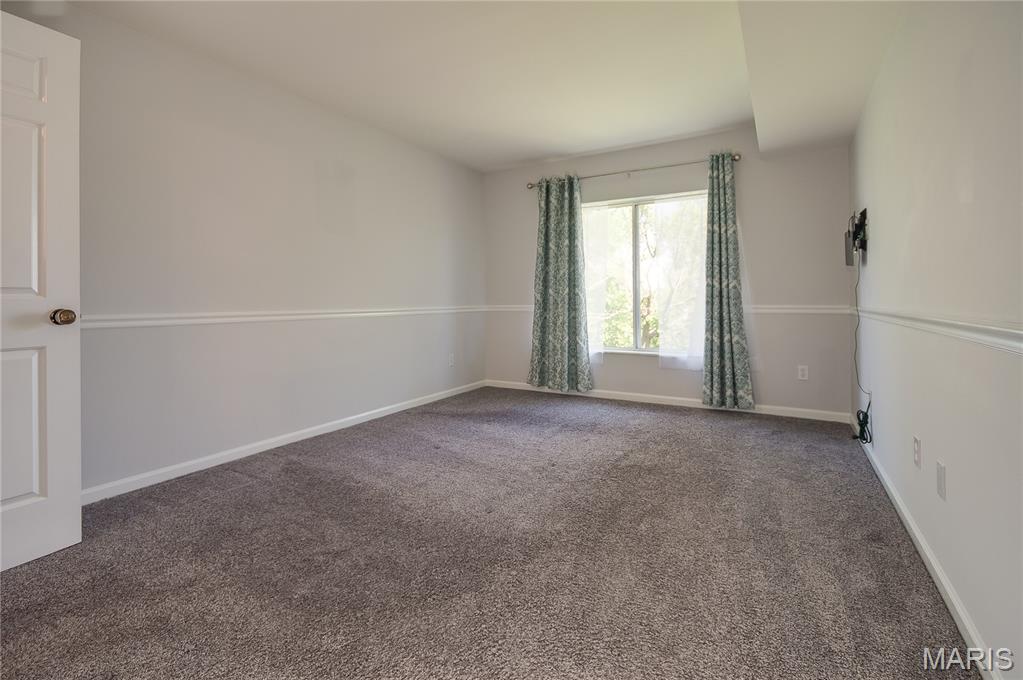 Carriage House Manor Condo Ph - Residential
