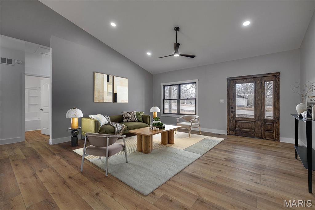 Terre Du Lac Inc #25 - Residential