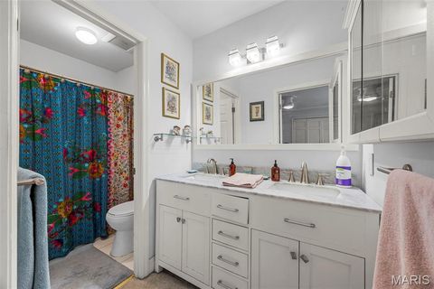 Tiny photo for 925 Maison Ladue Drive, Creve Coeur, MO 63141 (MLS # 25063788)