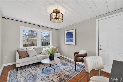 Tiny photo for 954 Rochdale Drive, Kirkwood, MO 63122 (MLS # 26006501)