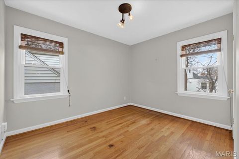 Tiny photo for 954 Rochdale Drive, Kirkwood, MO 63122 (MLS # 26006501)