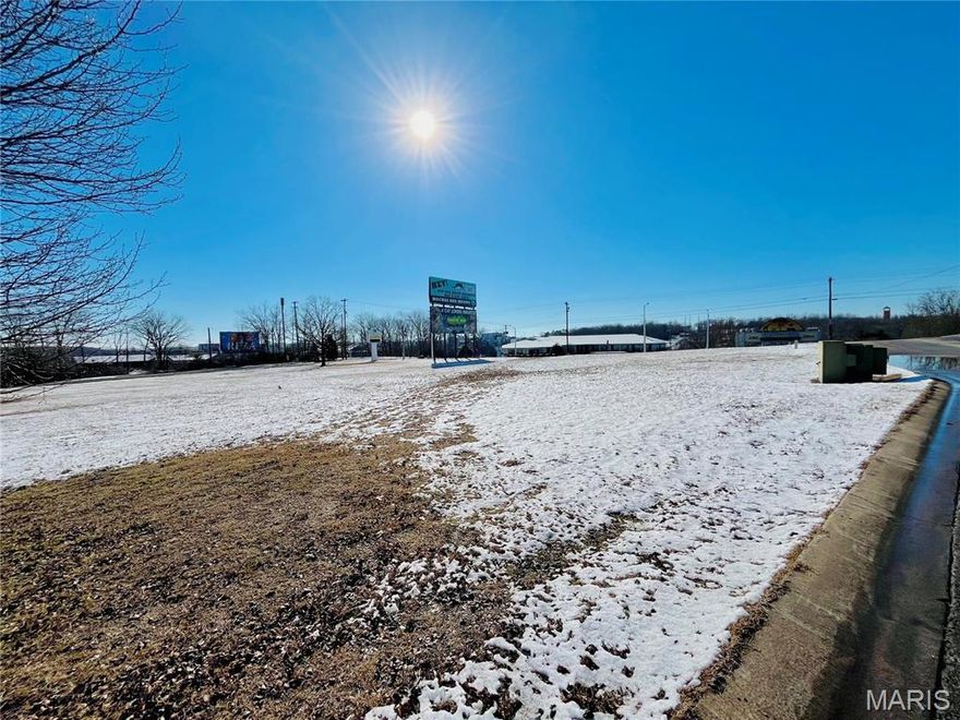 FOR SALE / WILL BUILD TO SUIT – PRIME COMMERCIAL ACREAGE! This 2.0± acre tract on beautiful Shepherd of the Hills Expressway offers unbeatable visibility and access in one of Branson’s most sought-after commercial corridors. Whether you're launching a new venture or expanding your current business, this location is poised for success. High-traffic area, flexible options, and endless potential—this is where your business dreams take shape. Location, location, location… you've found it!