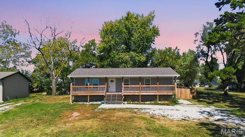 Photo of 307 S Nettleton Avenue, Mansfield, MO 65704 (MLS # 26056768)