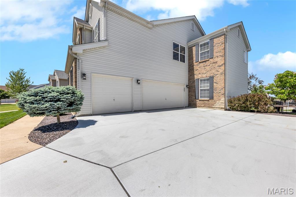 Stone Meadows #10 - Residential