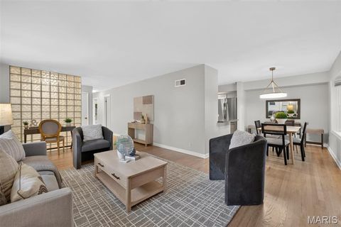 Tiny photo for 223 Woodridge Road, Kirkwood, MO 63122 (MLS # 26035059)