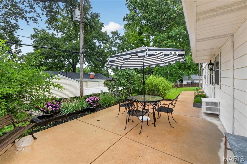 223 Woodridge Road