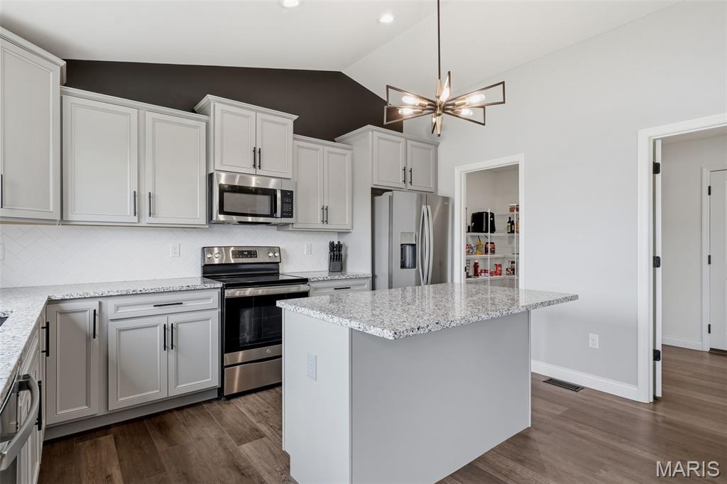 Charlestowne Landing #7 - Residential