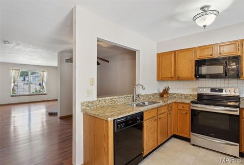 Tiny photo for 16527 Carriage View Court, Wildwood, MO 63040 (MLS # 26014141)