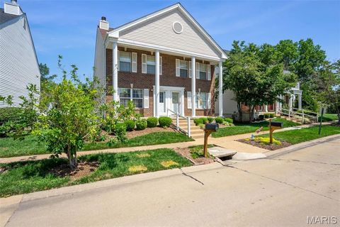 Tiny photo for 16527 Carriage View Court, Wildwood, MO 63040 (MLS # 26014141)