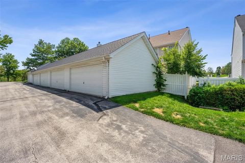 Tiny photo for 16527 Carriage View Court, Wildwood, MO 63040 (MLS # 26014141)