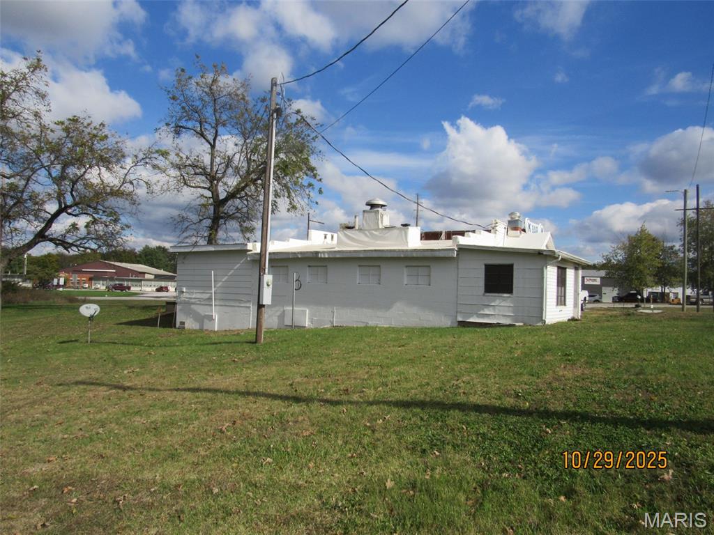 New London, Missouri 63459, United States, ,Commercial,Active,237214