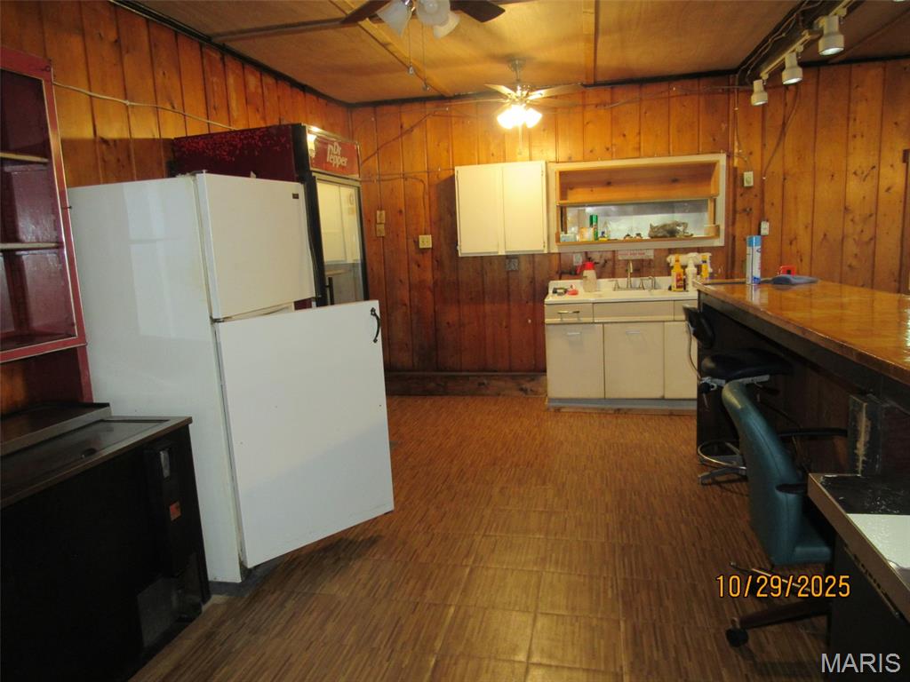 New London, Missouri 63459, United States, ,Commercial,Active,237214