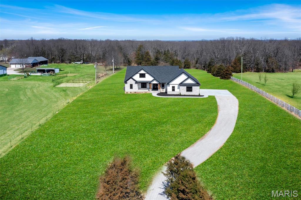 Wentzville, Missouri 63385, United States, 3 Bedrooms Bedrooms, ,3 BathroomsBathrooms,Residential,Active,140005