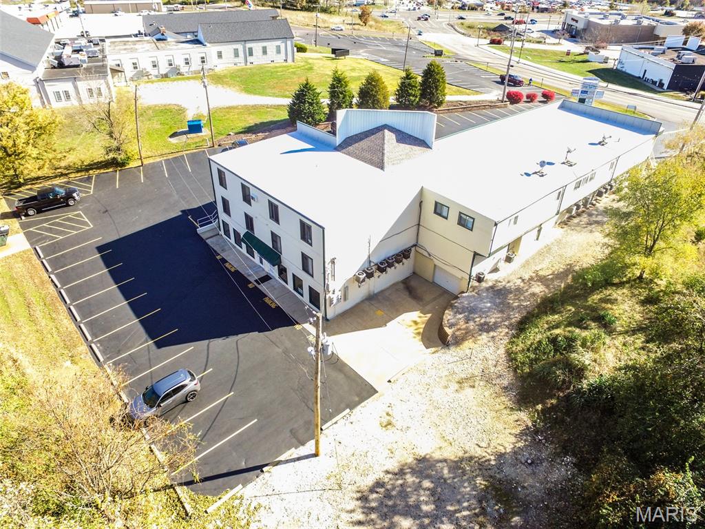 Burian Wd - Commercial Sale