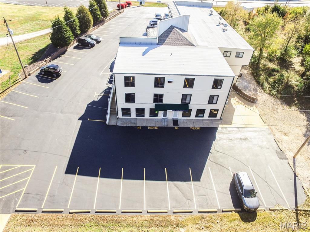 Burian Wd - Commercial Sale