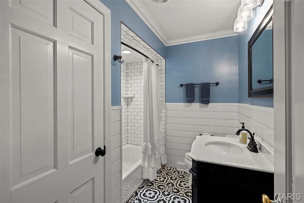 Louis J Bopp Estate - Residential