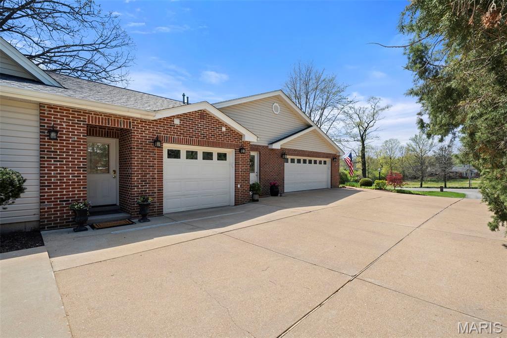 Louis J Bopp Estate - Residential