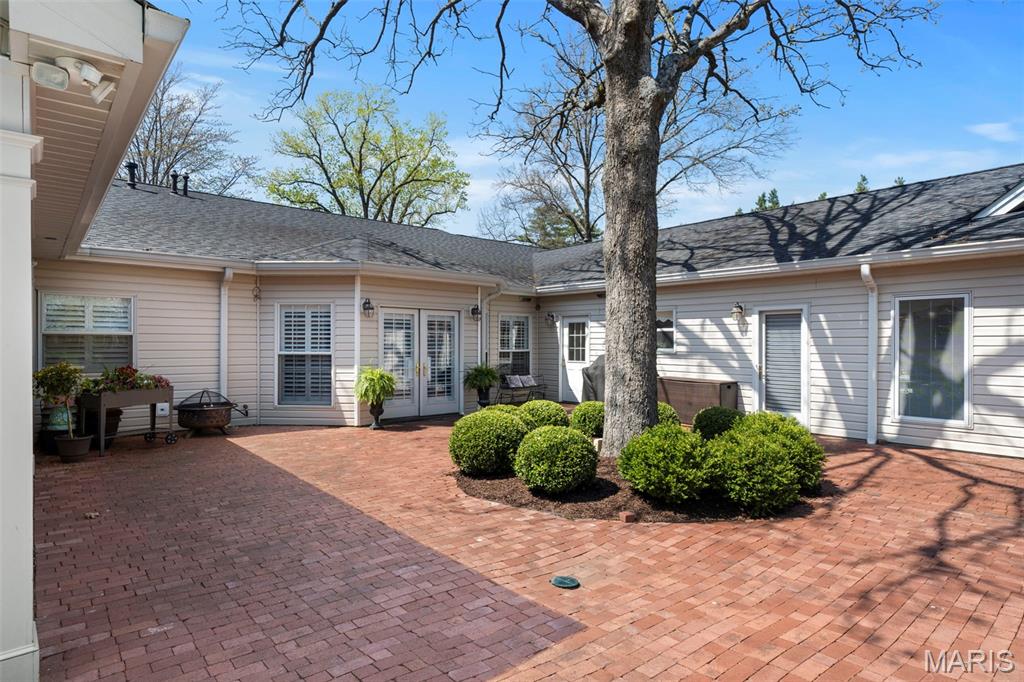 Louis J Bopp Estate - Residential