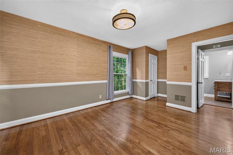 Tiny photo for 35 Wildwood Lane, Kirkwood, MO 63122 (MLS # 26046604)