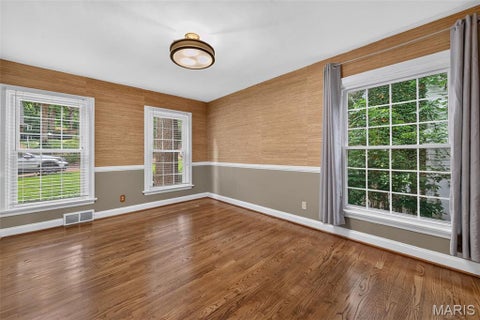 Tiny photo for 35 Wildwood Lane, Kirkwood, MO 63122 (MLS # 26046604)