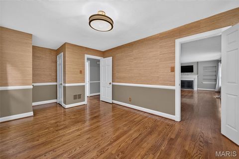 Tiny photo for 35 Wildwood Lane, Kirkwood, MO 63122 (MLS # 26046604)