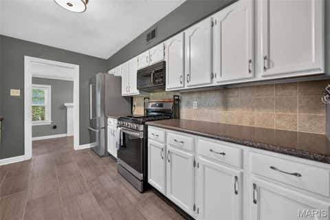 Tiny photo for 35 Wildwood Lane, Kirkwood, MO 63122 (MLS # 26046604)