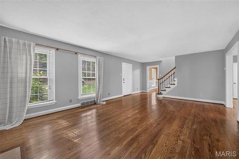 Tiny photo for 35 Wildwood Lane, Kirkwood, MO 63122 (MLS # 26046604)