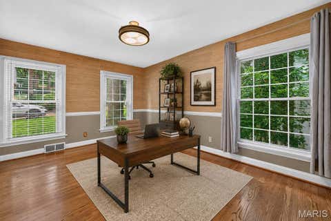 Tiny photo for 35 Wildwood Lane, Kirkwood, MO 63122 (MLS # 26046604)