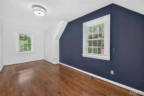 Tiny photo for 35 Wildwood Lane, Kirkwood, MO 63122 (MLS # 26046604)