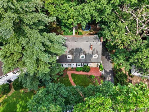 Tiny photo for 35 Wildwood Lane, Kirkwood, MO 63122 (MLS # 26046604)