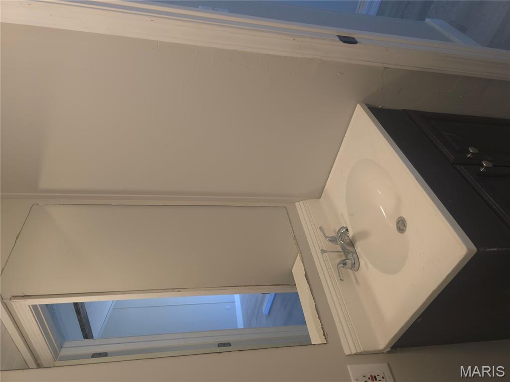 Farnhams Add - Residential