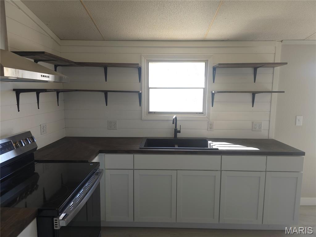 Farnhams Add - Residential