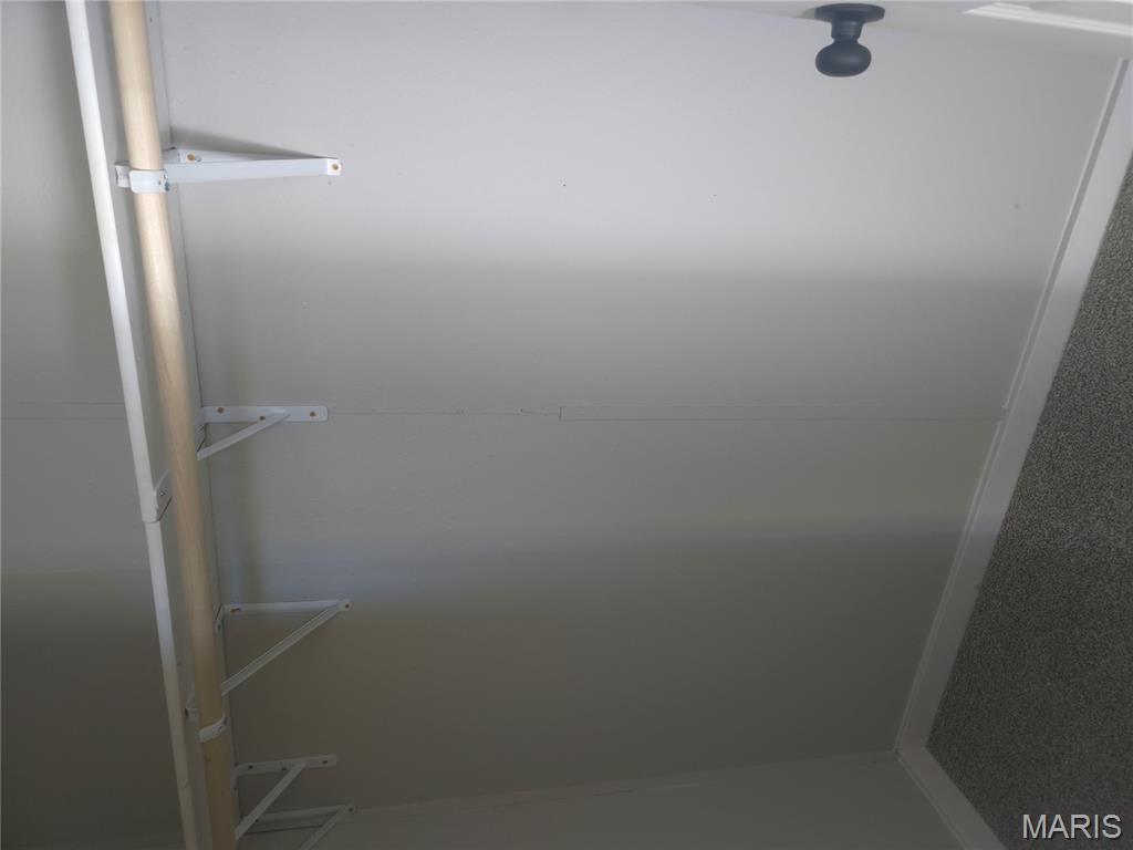 Farnhams Add - Residential