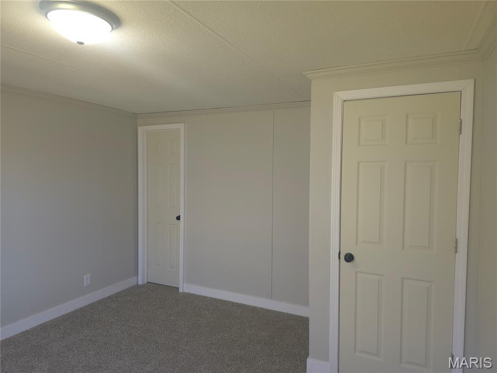 Farnhams Add - Residential