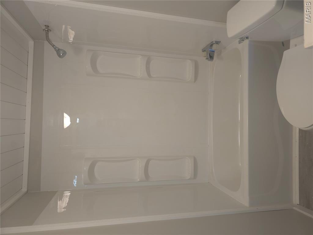 Farnhams Add - Residential