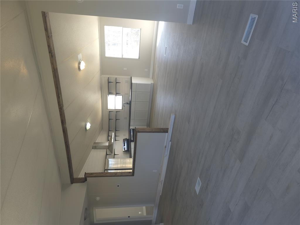 Farnhams Add - Residential