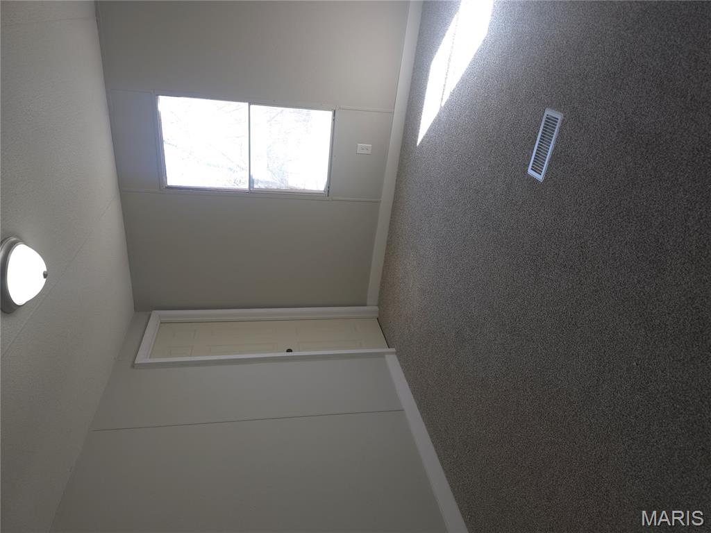 Farnhams Add - Residential