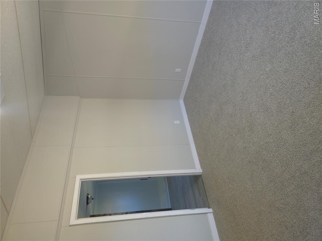 Farnhams Add - Residential