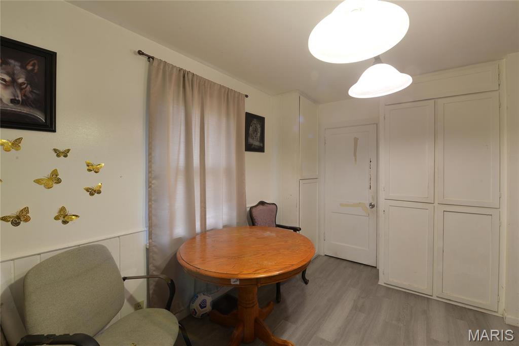 St Charles, Missouri 63301, United States, 4 Bedrooms Bedrooms, ,2 BathroomsBathrooms,Residential,Active,127915