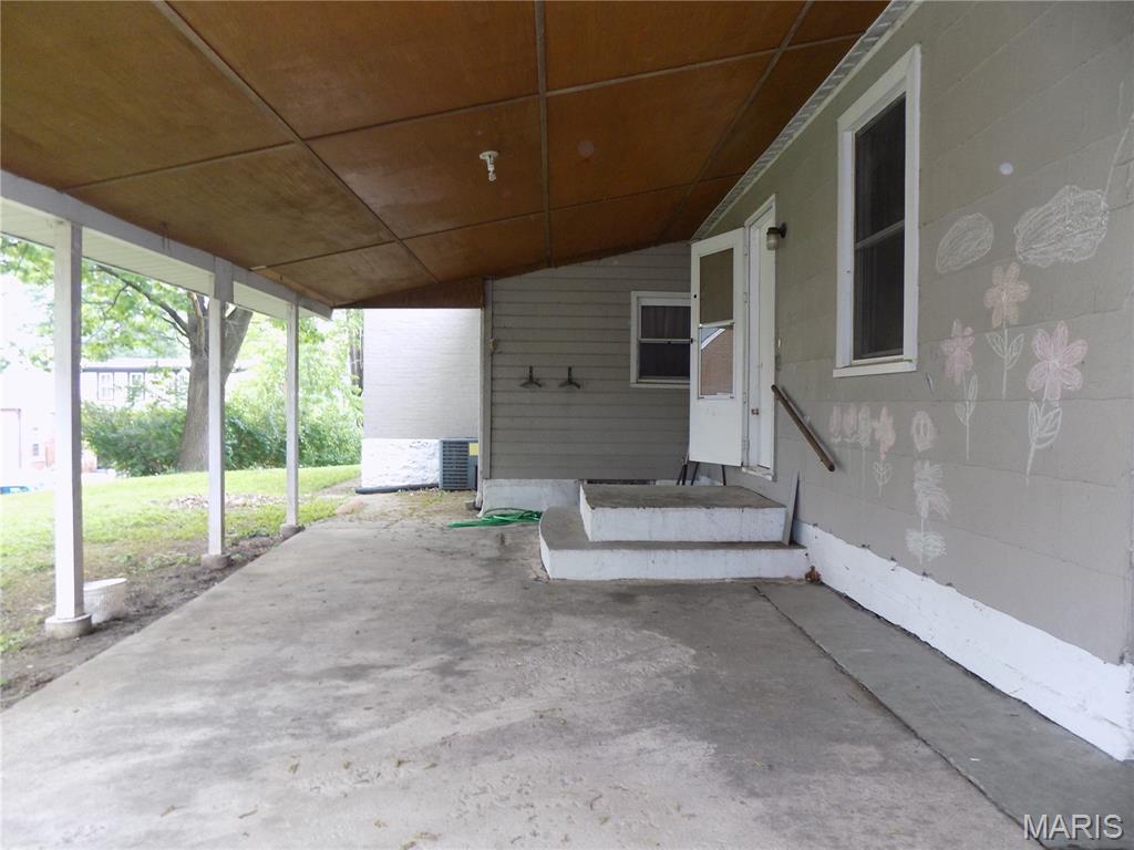 St Charles, Missouri 63301, United States, 4 Bedrooms Bedrooms, ,2 BathroomsBathrooms,Residential,Active,127915