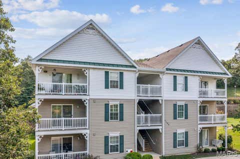 Photo of 1125 Arbor Creek Drive #2A, Kirkwood, MO 63122 (MLS # 26045986)