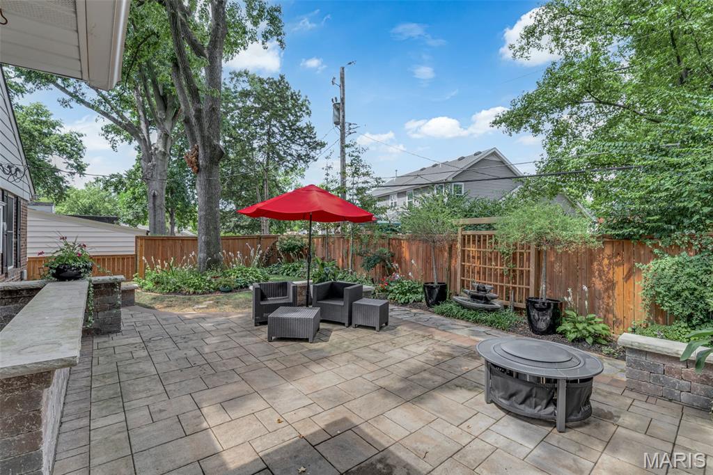 Bedford Oaks - Residential