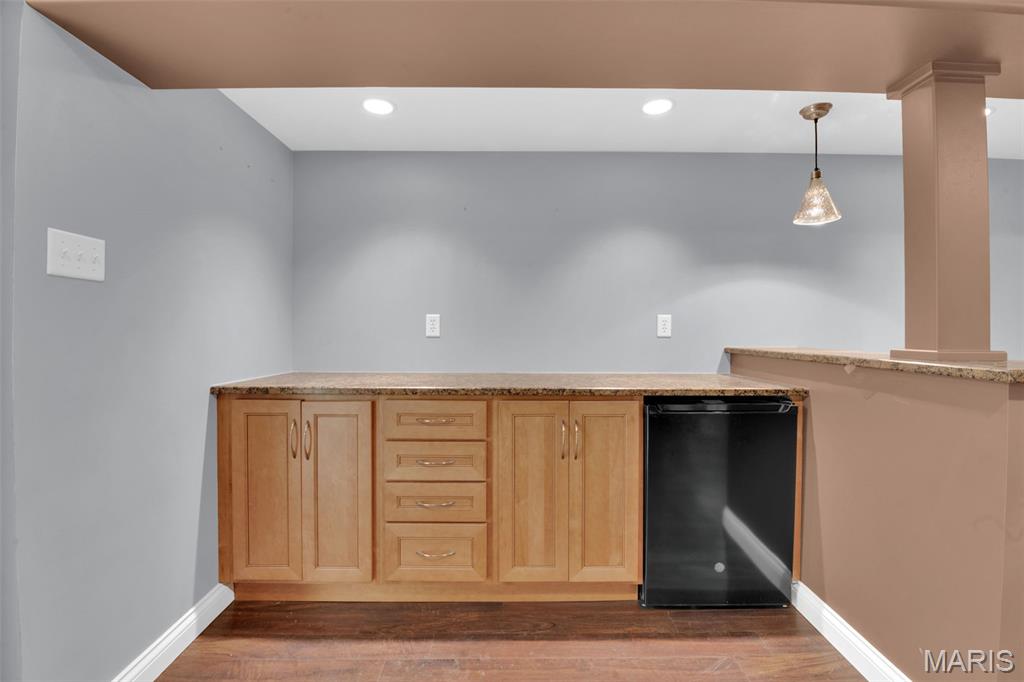 Bedford Oaks - Residential