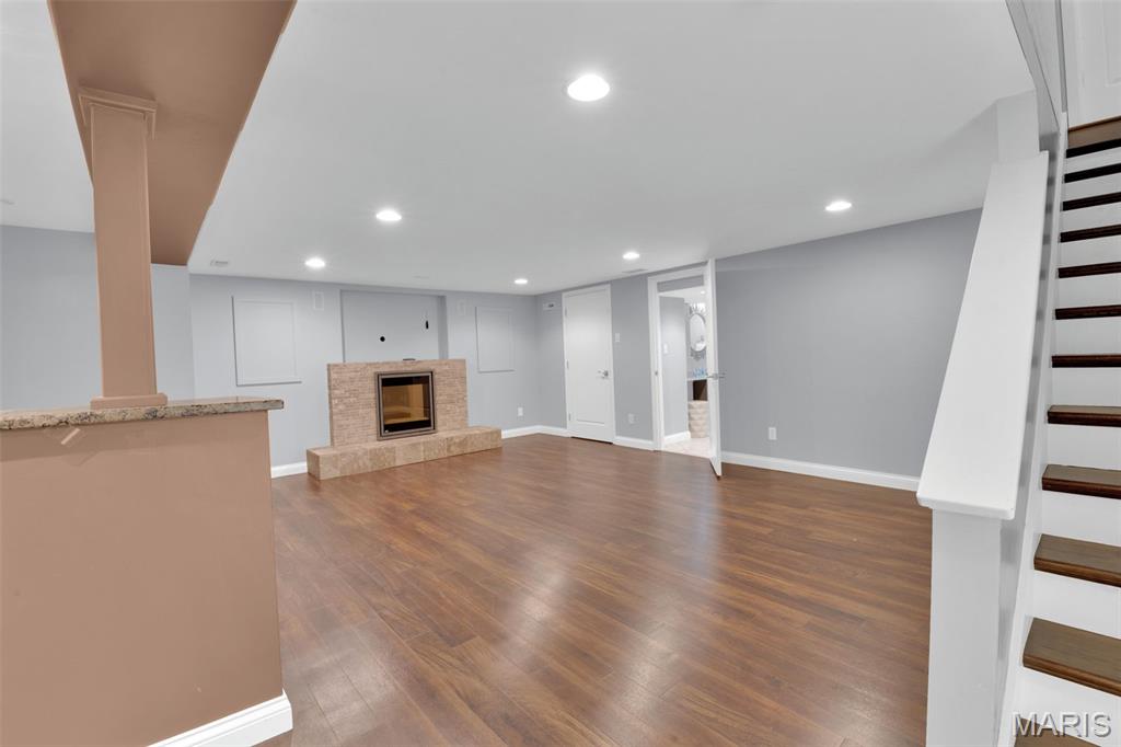 Bedford Oaks - Residential