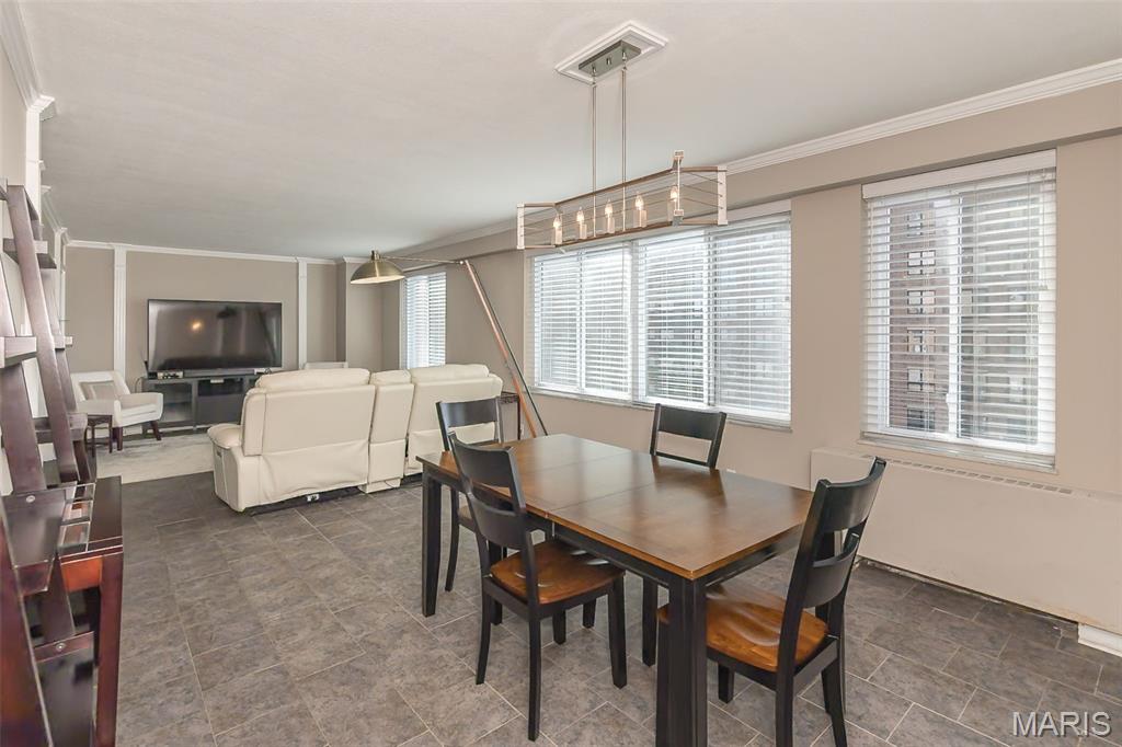 Hanley Towers Apts Condo - Residential